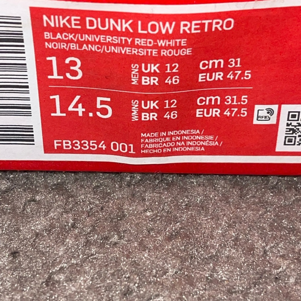 Nike Dunk Low Retro in Black and University Red
